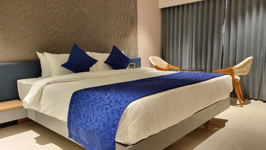 Photo of Bedroom in Rajkot