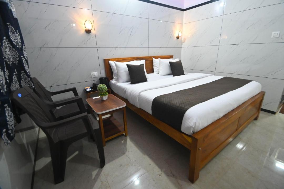 Photo of Bedroom in Murudeshwara