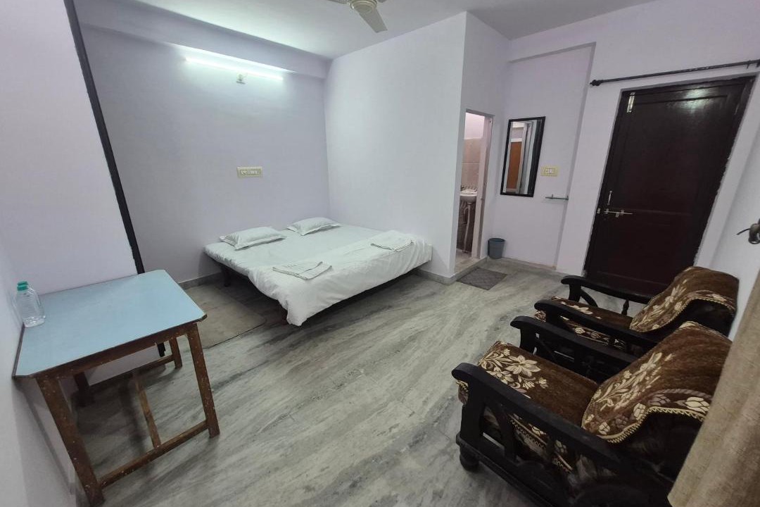 Photo of Bedroom in Khattalwada