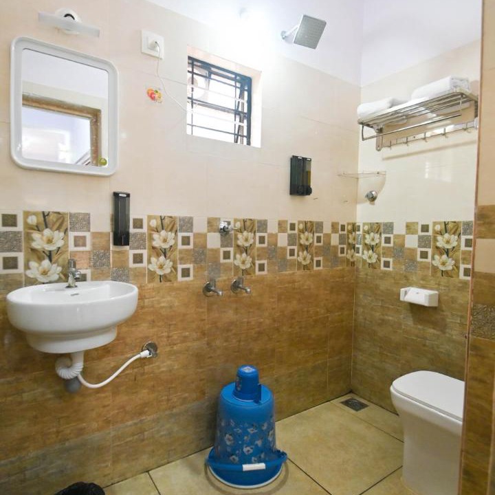 Photo of Bathroom in Murudeshwara