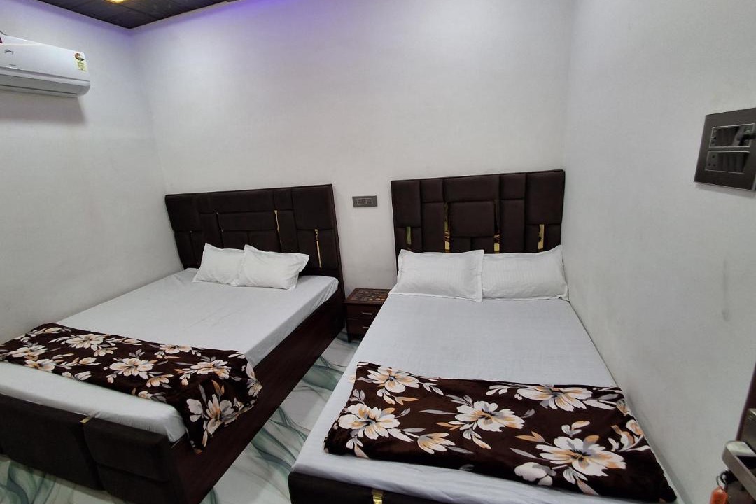 Photo of Bedroom in Mathura