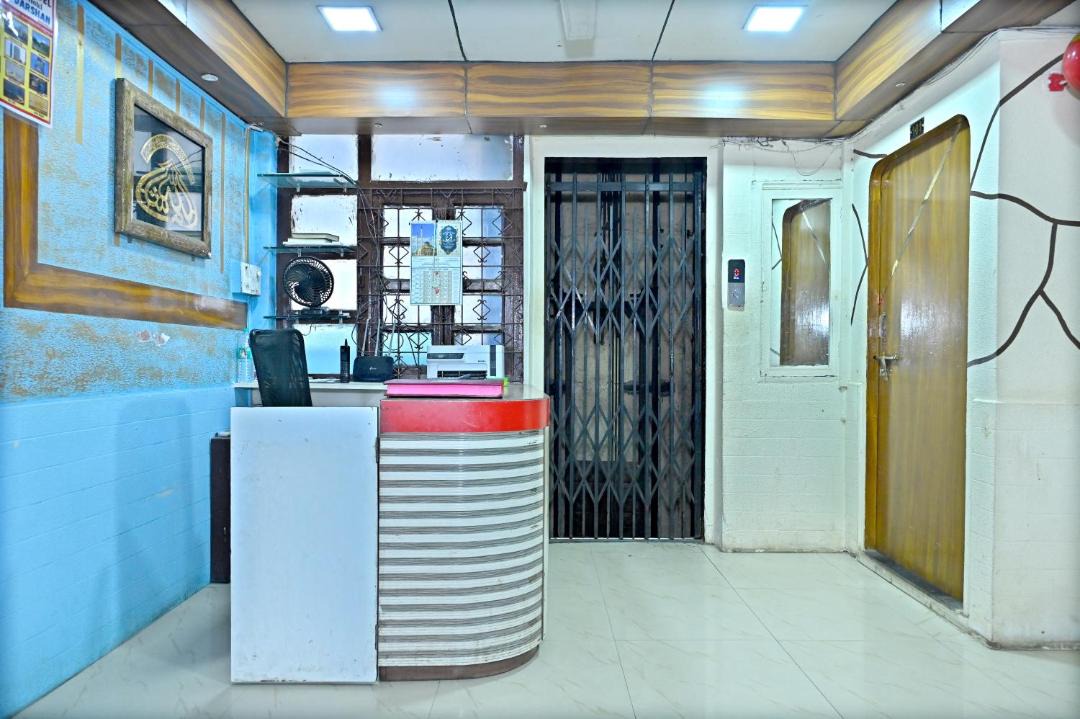 Photo of Others in Prabhadevi