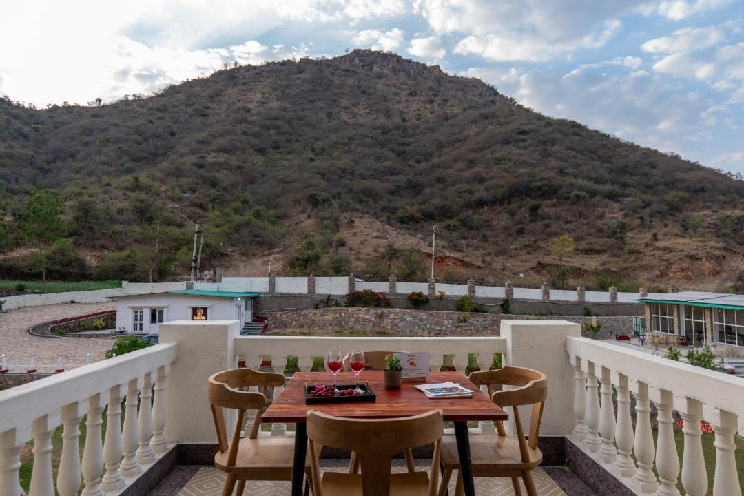 Photo of Others in Bedla