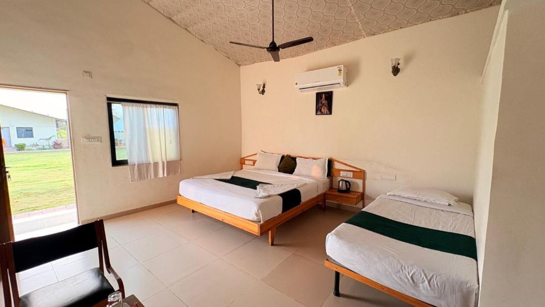Photo of Bedroom in Rajpipla