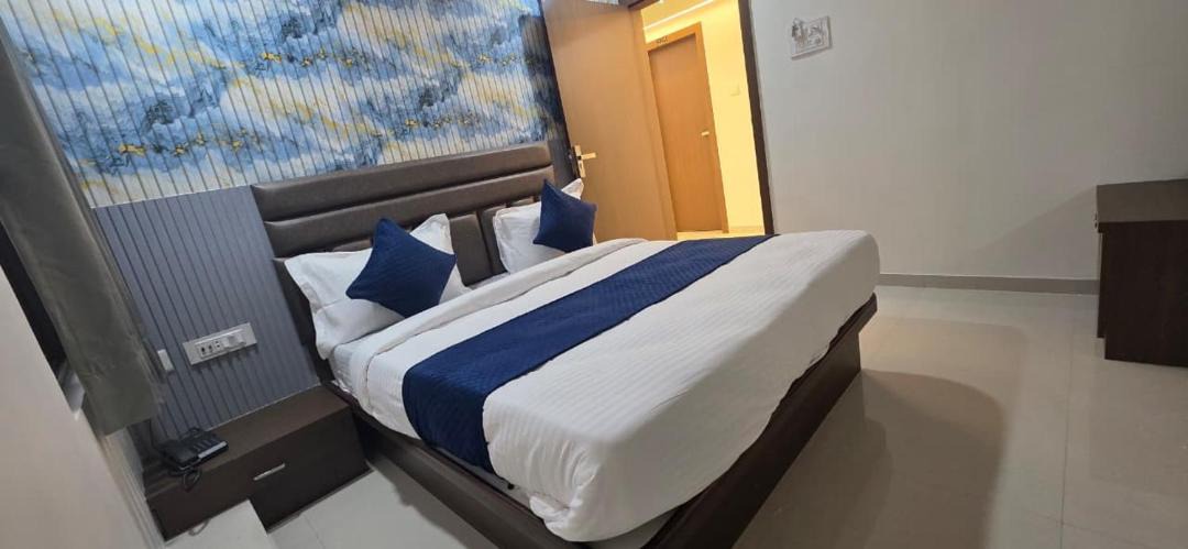 Photo of Bedroom in Mahesana