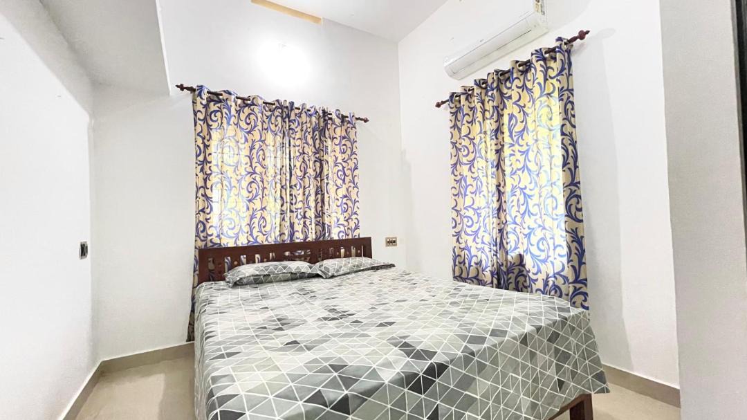 Photo of Bedroom in Irinjalakuda