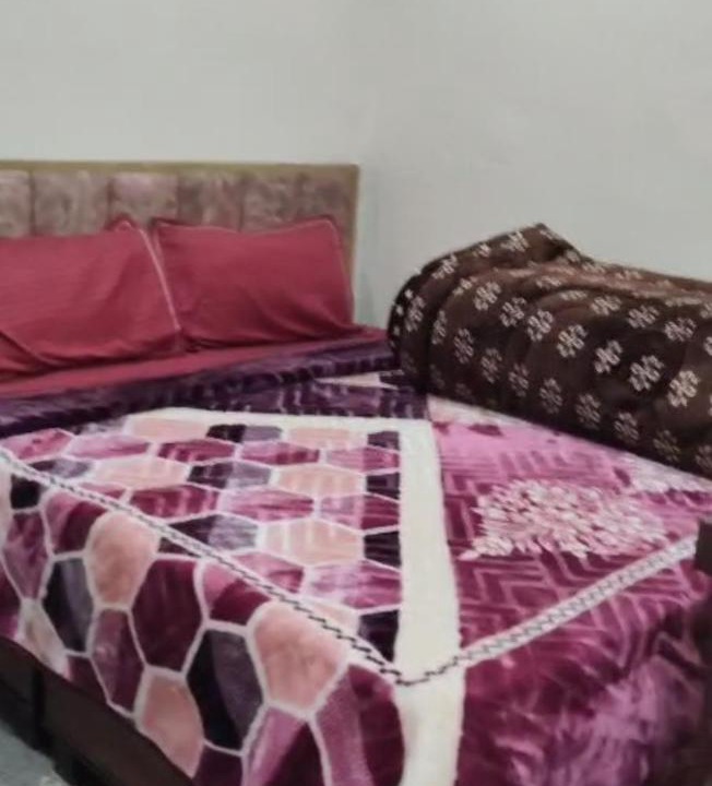 Photo of Bedroom in Badrinath