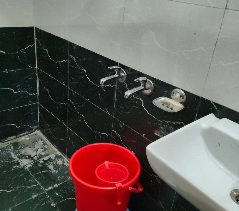 Photo of Bathroom in Badrinath