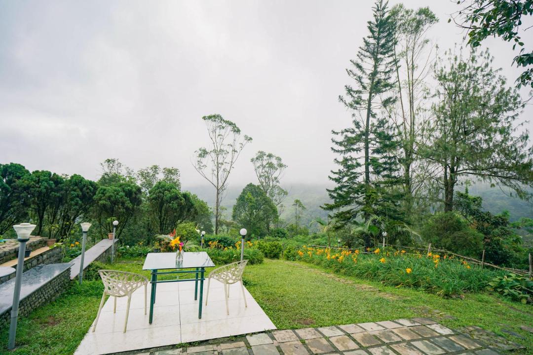Photo of Others in Devikolam