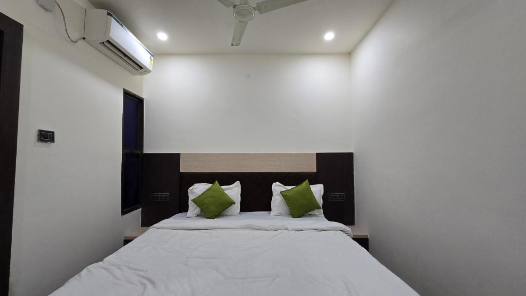 Photo of Bedroom in Bhopal