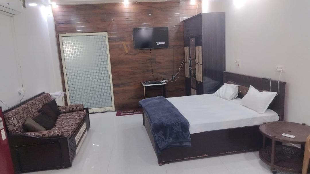 Photo of Bedroom in Gohad