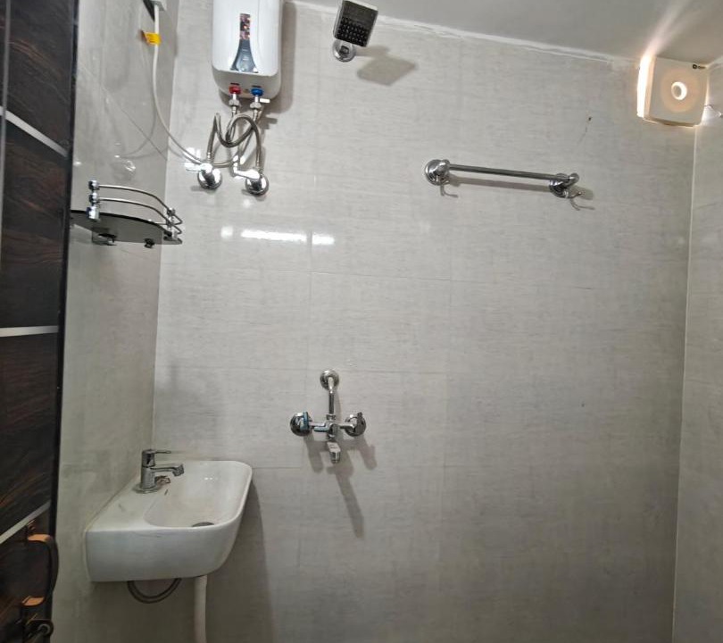 Photo of Bathroom in Mahmoorganj