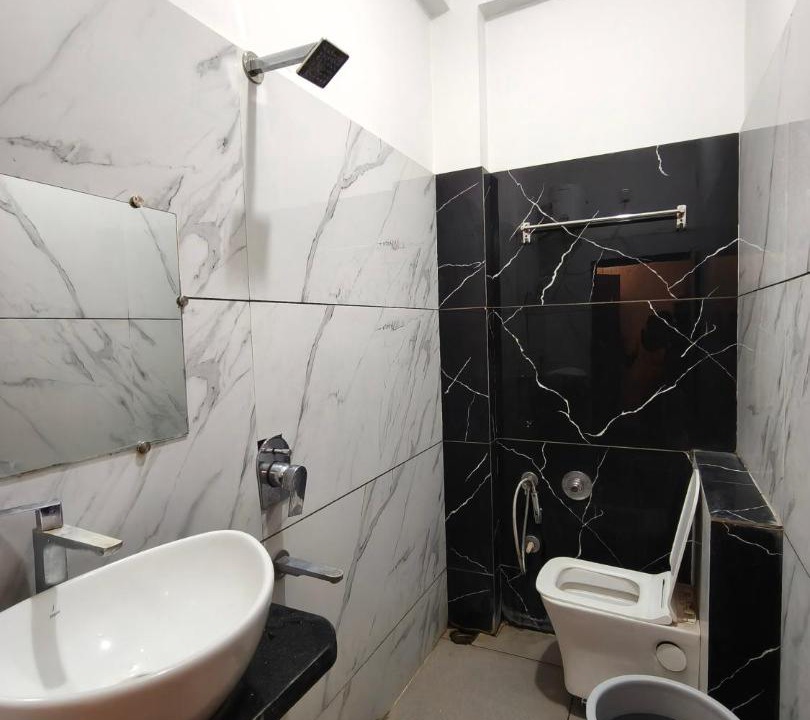 Photo of Bathroom in Omkareshwar