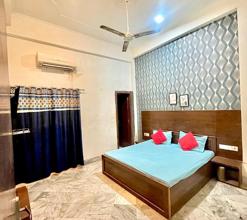 Photo of Bedroom in Vrindavan
