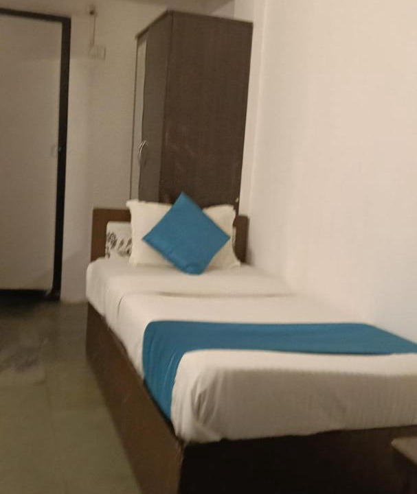 Photo of Bedroom in Airoli