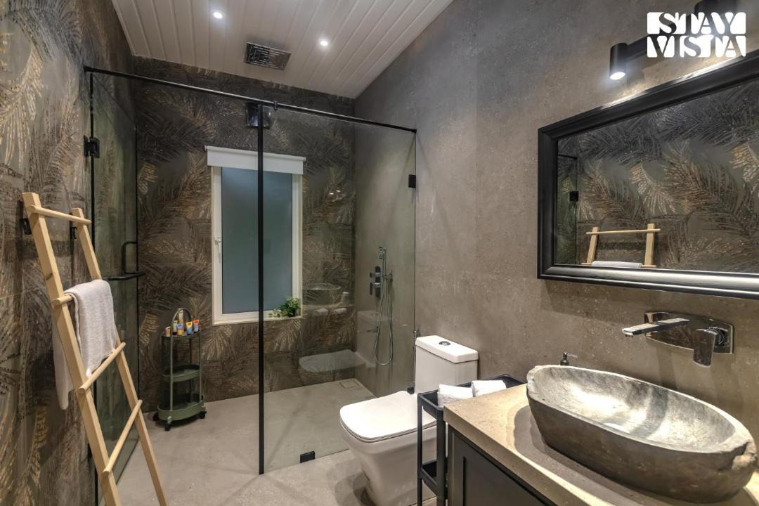 Photo of Bathroom in Alibaug