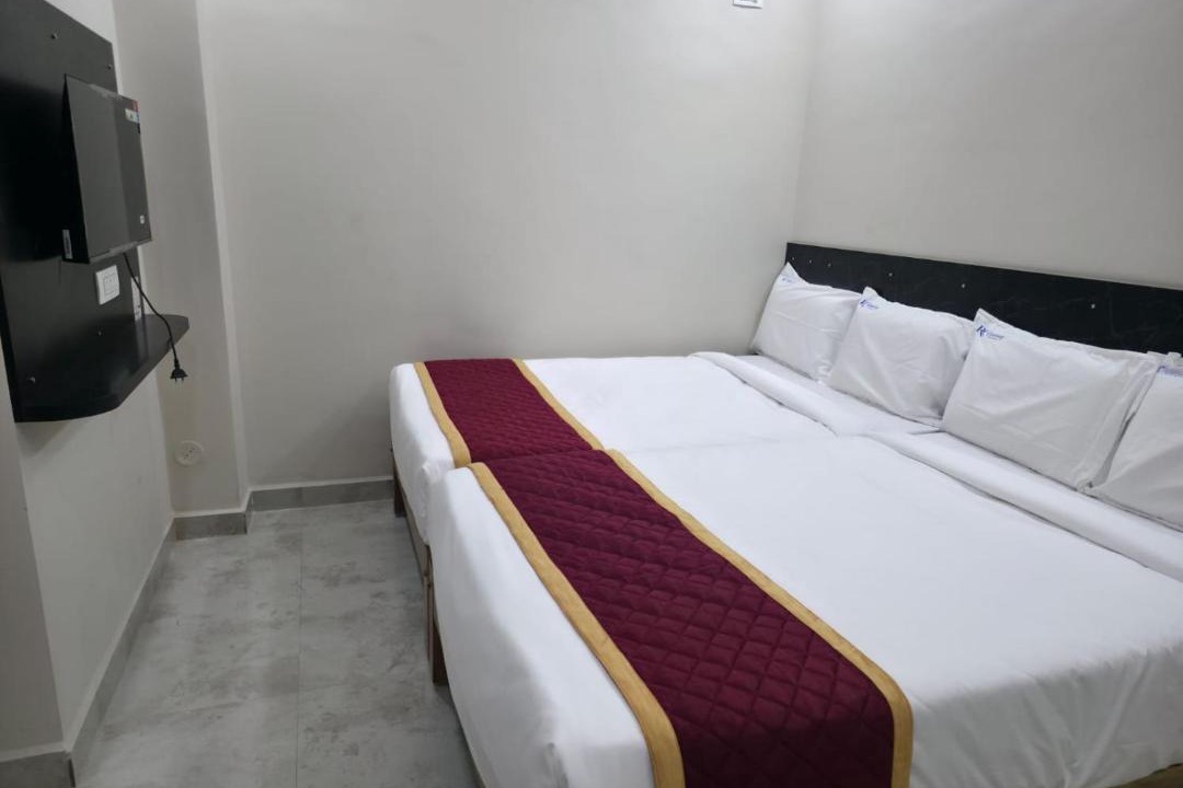 Photo of Bedroom in Tiruchanur