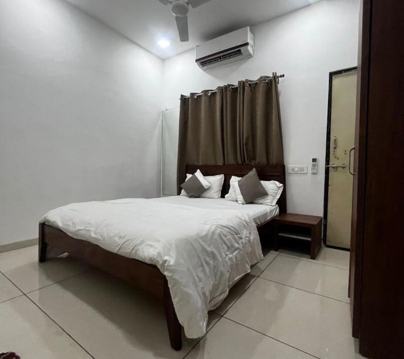 Photo of Bedroom in Daulatabad