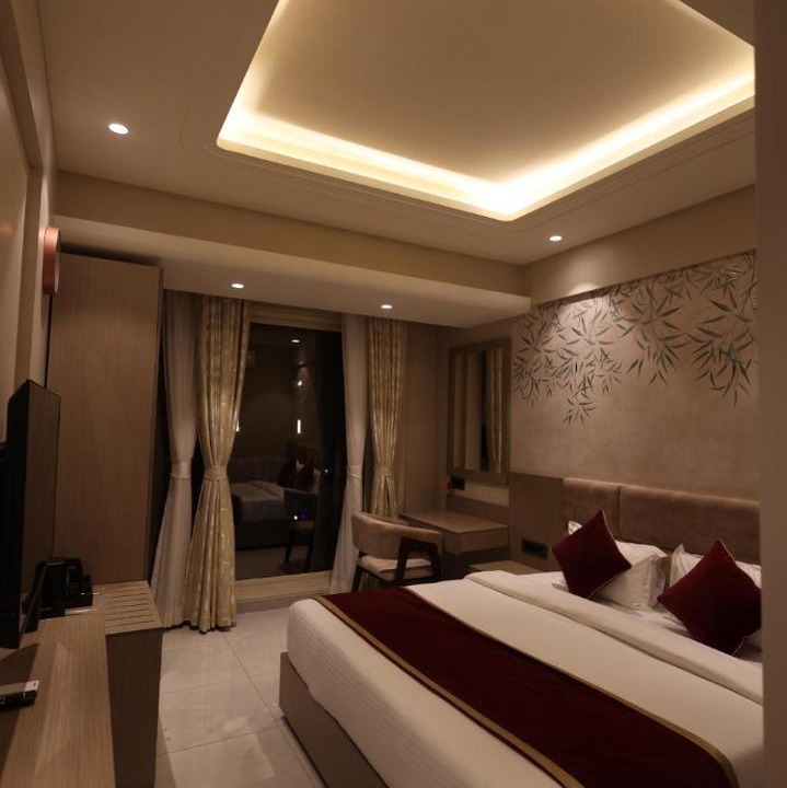 Photo of Bedroom in Versova