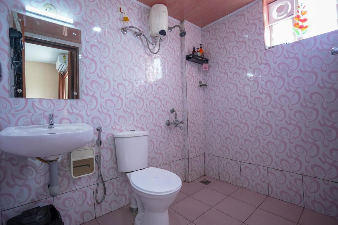 Photo of Bathroom in Nedumbassery