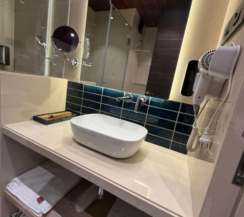Photo of Bathroom in Versova