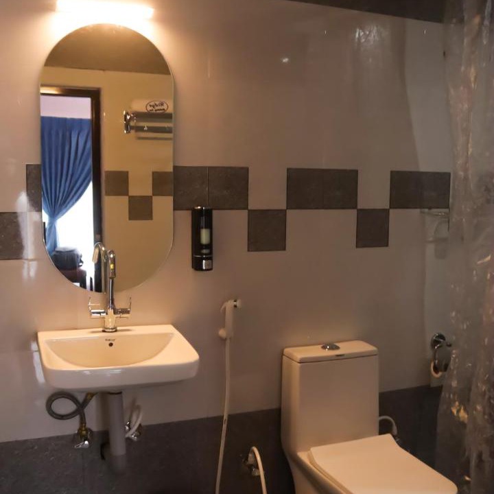 Photo of Bathroom in Kodaikanal