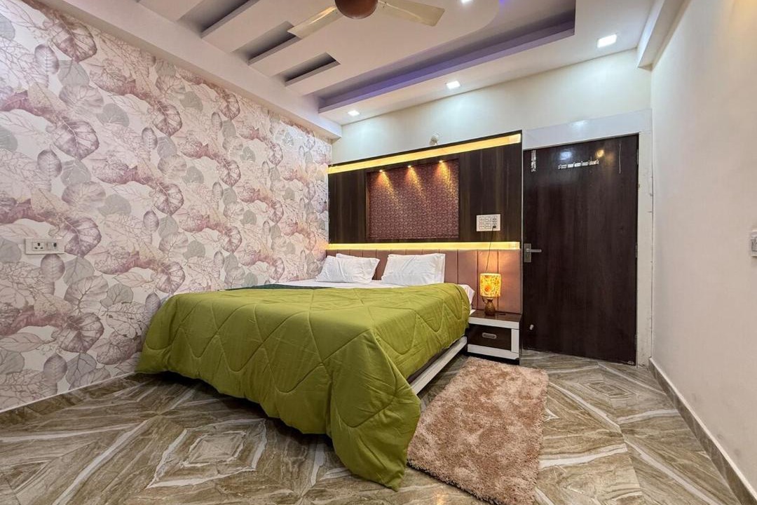 Photo of Bedroom in Mahmoorganj