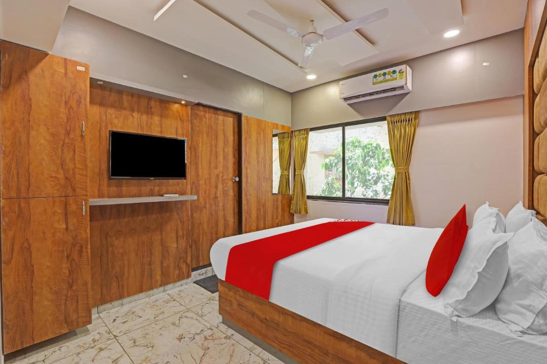 Photo of Bedroom in Navrangpura