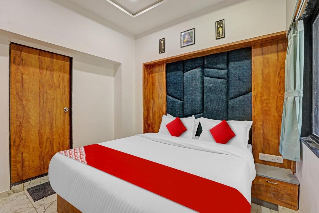 Photo of Bedroom in Navrangpura