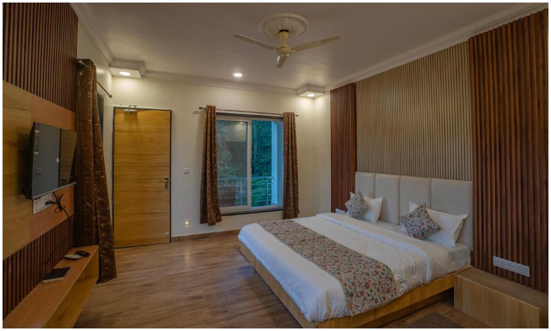 Photo of Bedroom in Mount Abu