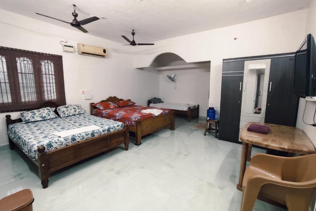 Photo of Bedroom in Palayankottai
