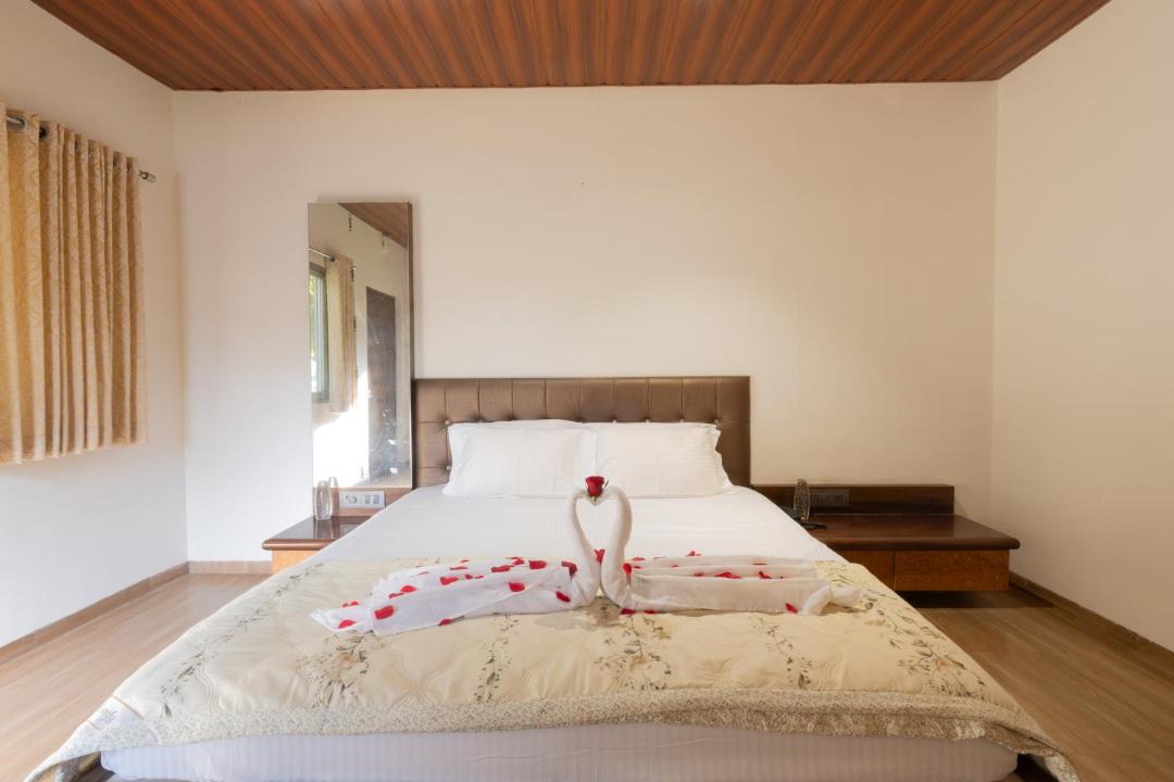 Photo of Bedroom in Amarnath
