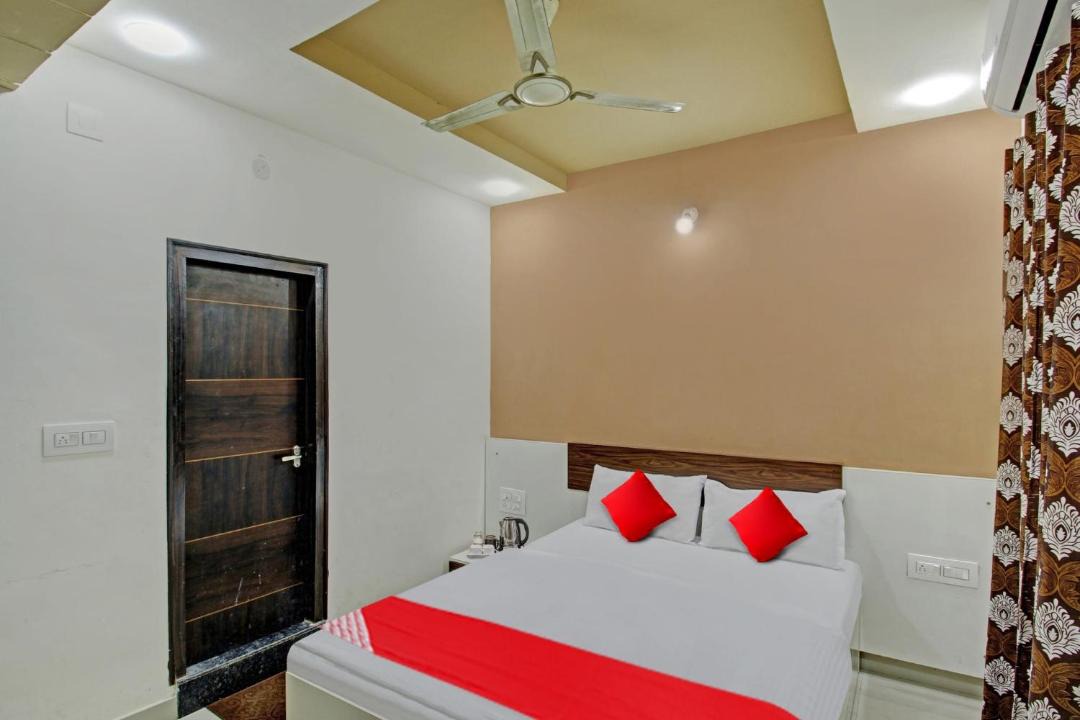 Photo of Bedroom in Bangarapet