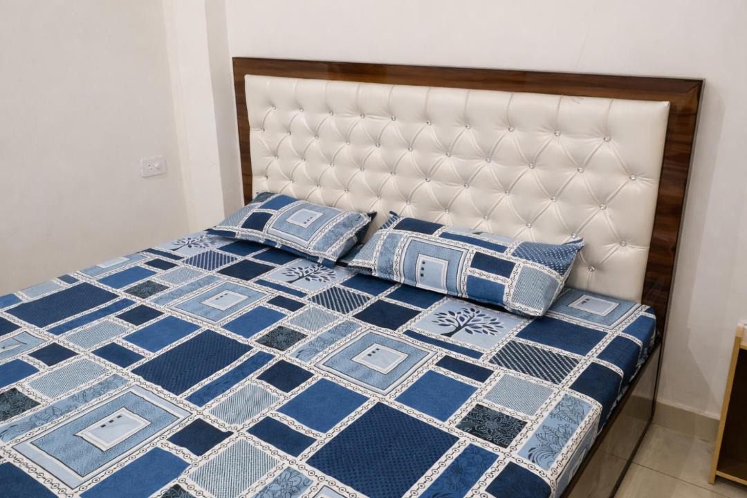 Photo of Bedroom in Khattalwada