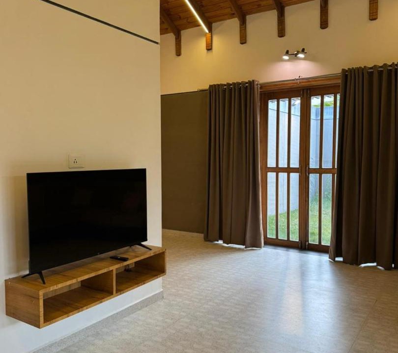 Photo of Livingroom in Devpar