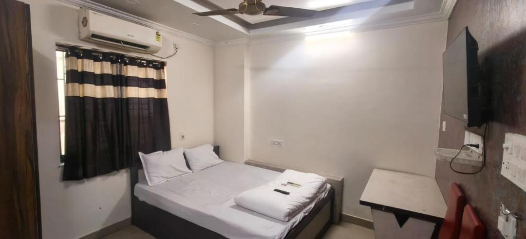 Photo of Bedroom in Khattalwada