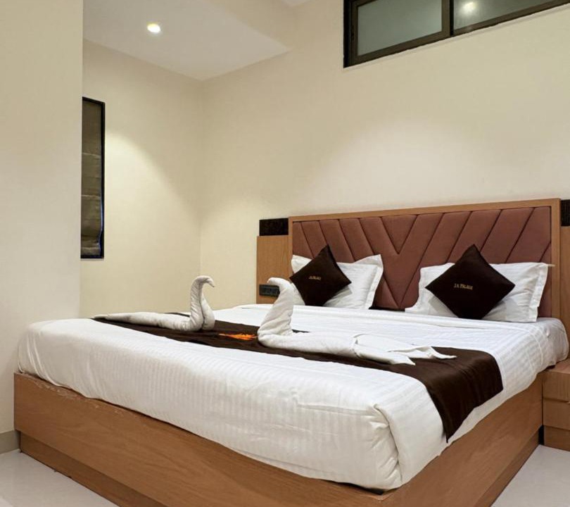 Photo of Bedroom in Shirdi