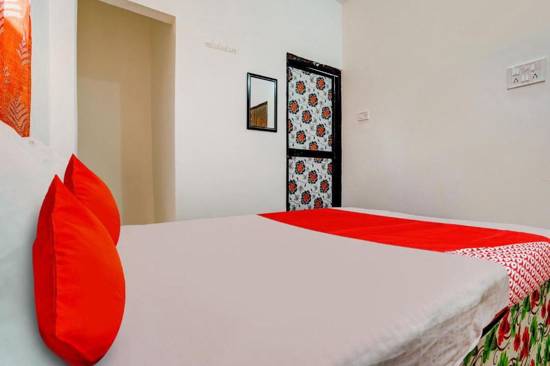 Photo of Bedroom in Kuhi