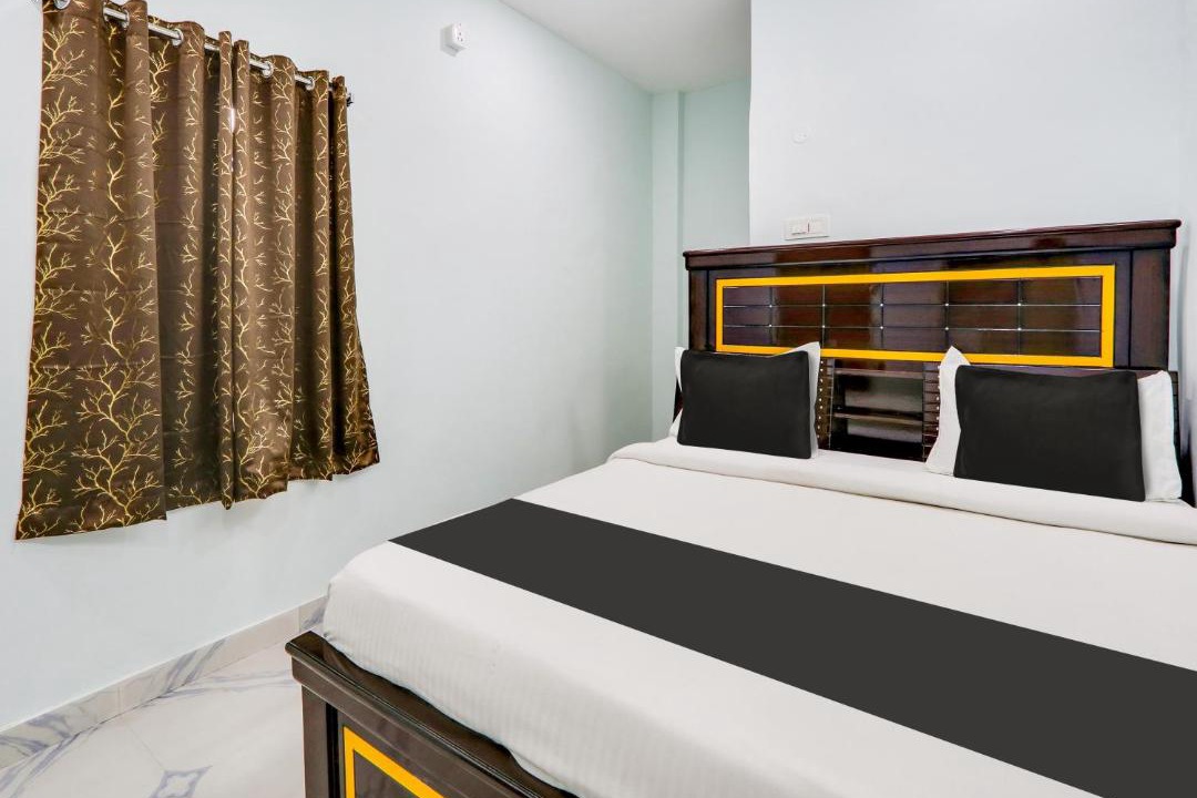 Photo of Bedroom in Warangal