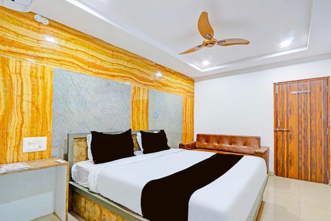 Photo of Bedroom in Warangal