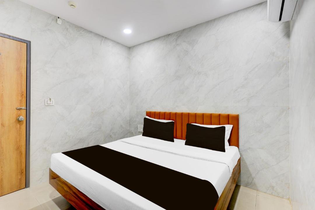 Photo of Bedroom in Surat