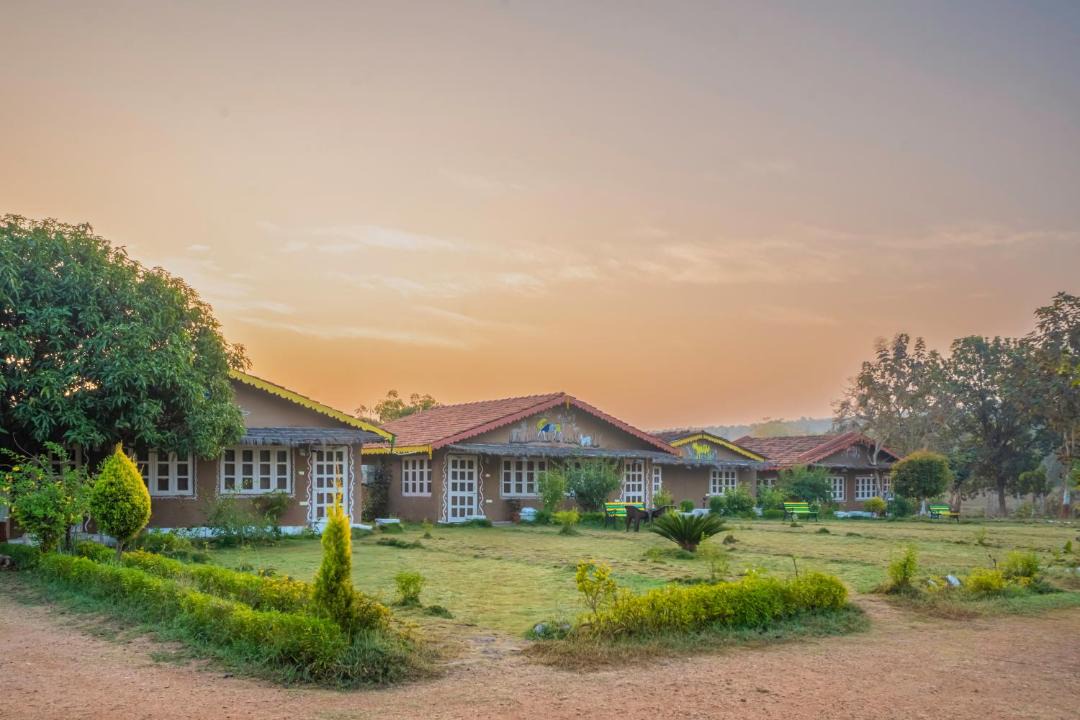 Photo of Others in Pachmarhi
