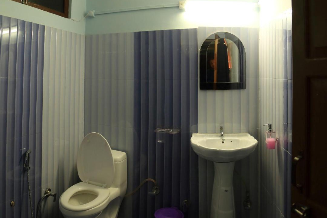 Photo of Bathroom in Mukteshwar