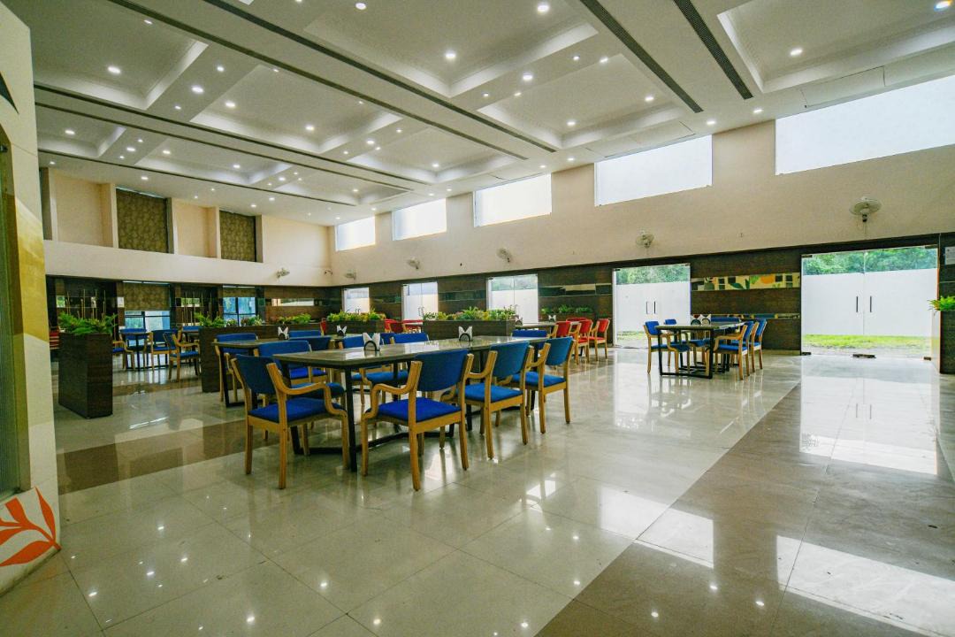 Photo of Others in Rau