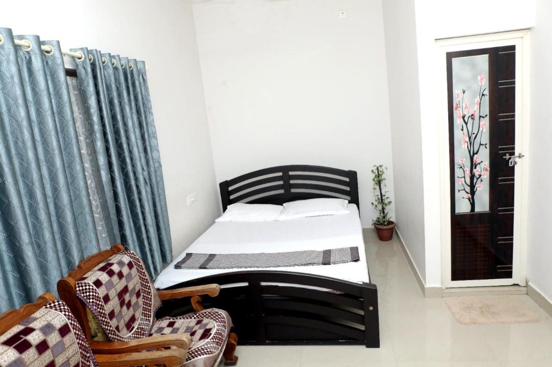 Photo of Bedroom in Elappara