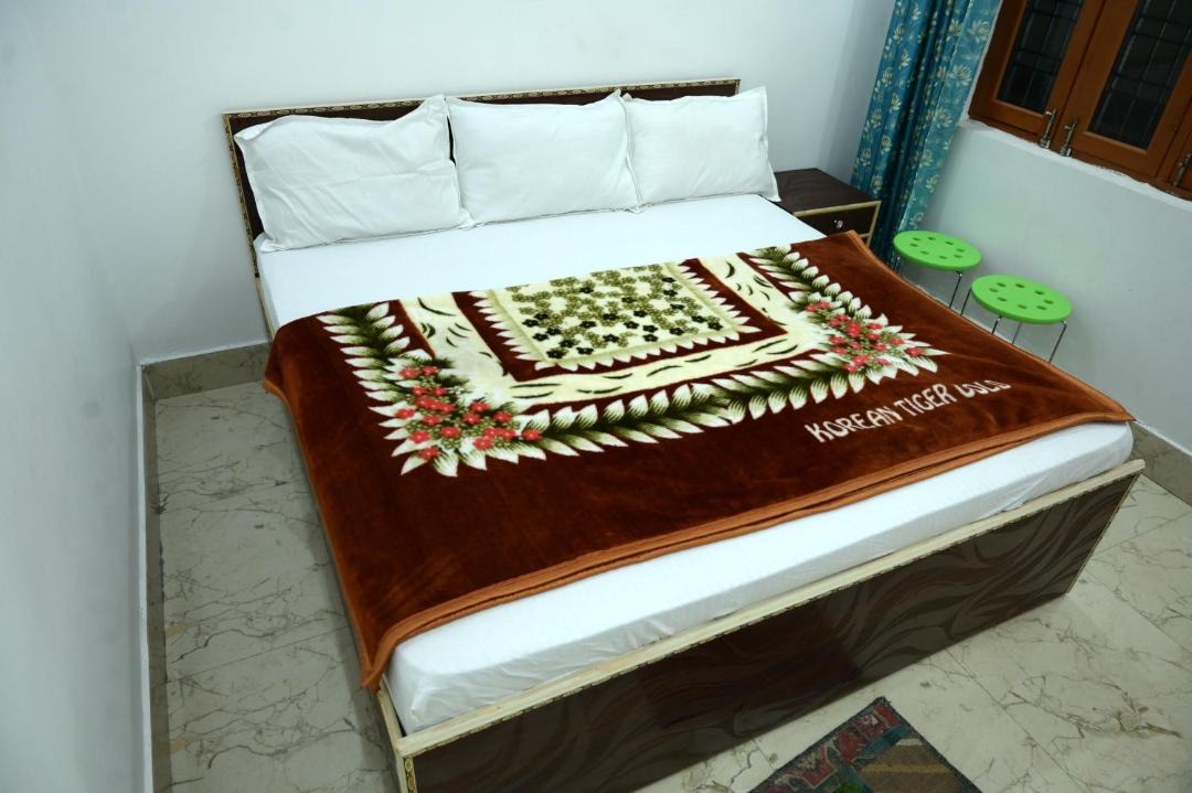 Photo of Bedroom in Ukhimath