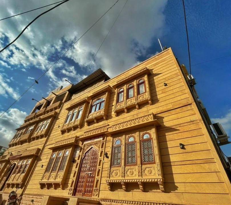 Photo of Buildings in Amar Sagar Pol