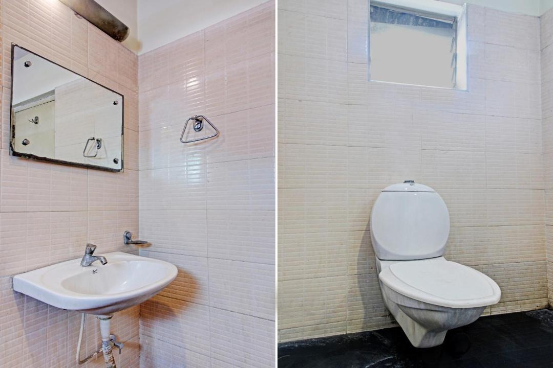 Photo of Bathroom in Masab Tank