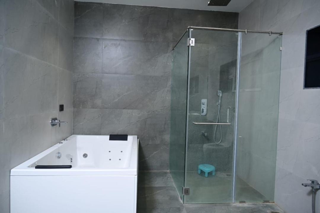 Photo of Bathroom in Alibaug
