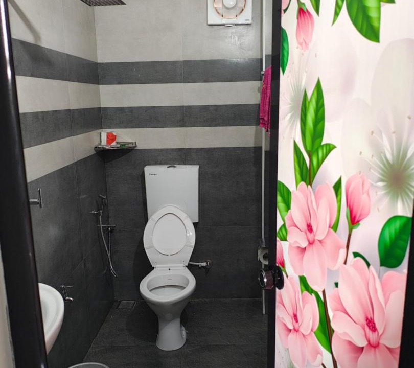 Photo of Bathroom in Vypin